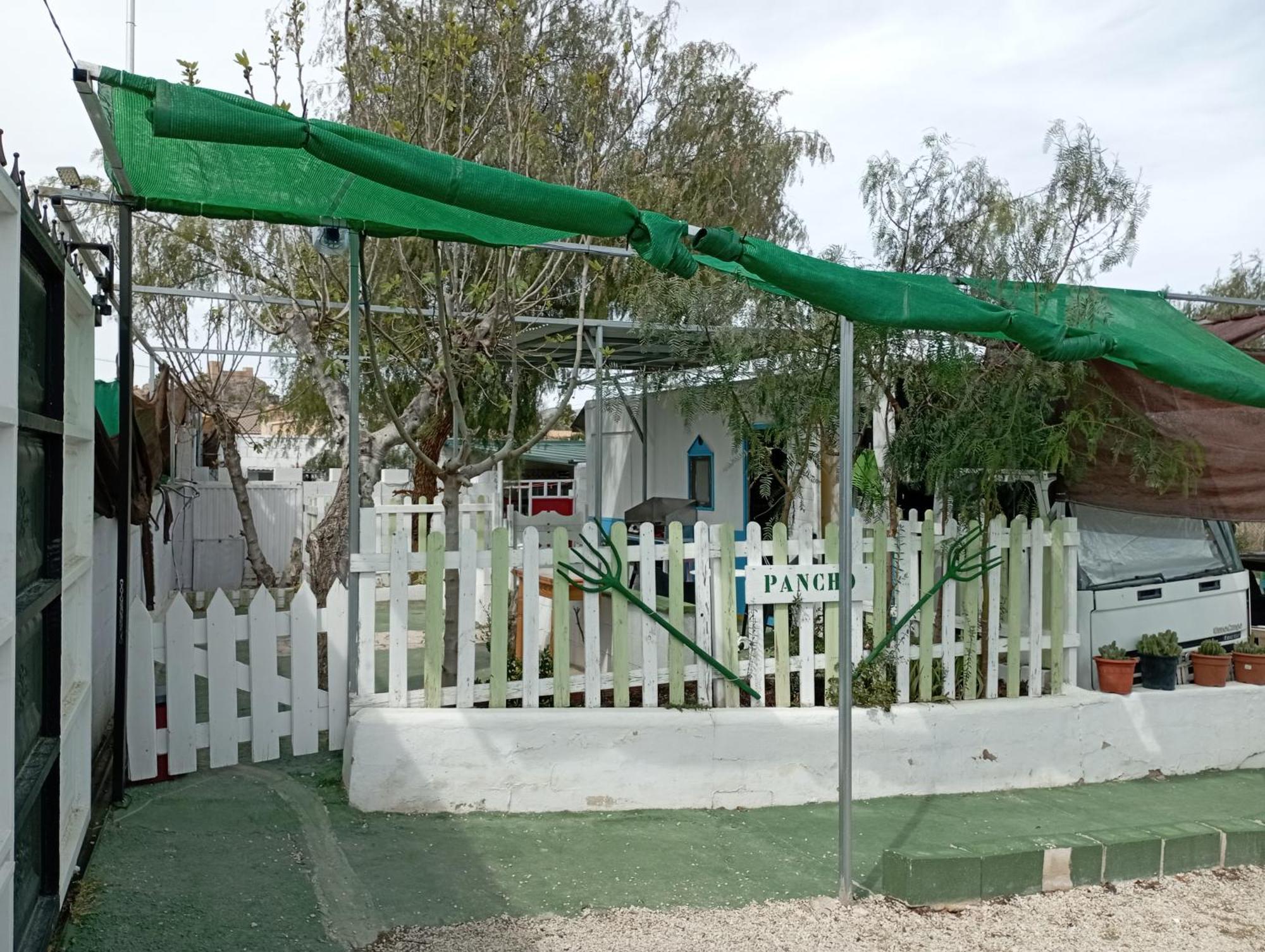 Caravanas Y Habitaciones Para Relajarse Sax Exteriör bild