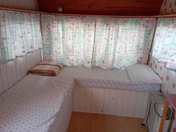 Caravanas Y Habitaciones Para Relajarse Sax Exteriör bild