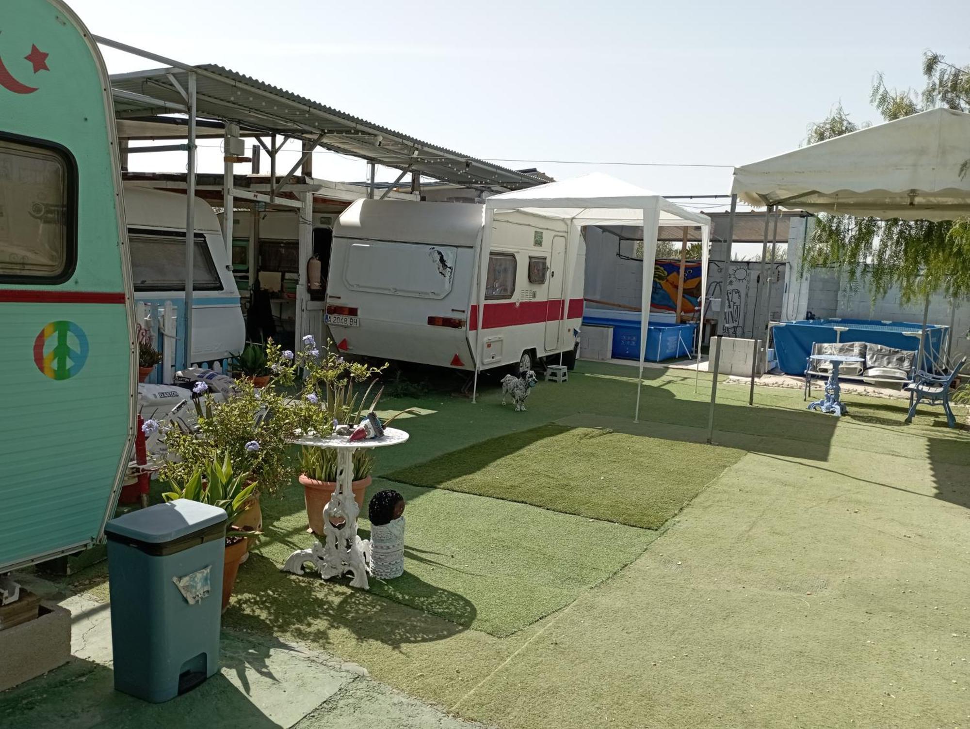 Caravanas Y Habitaciones Para Relajarse Sax Exteriör bild